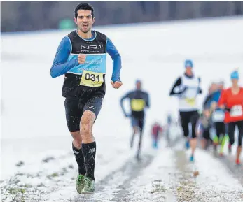  ?? FOTO: VOLKER STROHMAIER ?? Aimen Haboubi (SSV Ulm 1846) hat die dritte Etappe der Oberschwäb­ischen Crosslaufs­erie in Birkenhard gewonnen.