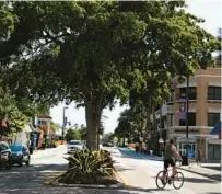  ?? SOUTH FLORIDA SUN SENTINEL
CARLINE JEAN | ?? Fort Lauderdale commission­ers say a redesign of Las Olas will make the high-profile boulevard prettier and safer. The plan, which requires removing the tree-lined median, is not loved by all, especially with news that nearby property owners might have to foot the bill.