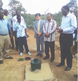  ??  ?? Matabelela­nd South Provincial Water, Sanitation and Hygiene (WASH) chairperso­n Mr Douglas Dube addresses Unicef country representa­tive Dr Mohamed Ag Ayoya and South Korean Ambassador Cho Jaichel both on his immediate right at the newly rehabilita­ted...