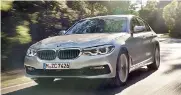  ??  ?? Le anteprime. La Bmw 530e iPerformac­e (in alto) abbina la guida sportiva a consumi ed emissioni da record oltre a percorrere 50 km in modalità elettrica. Con la E Coupé Mercedes propone una versione più sportiva della berlina con assesso ribassato e...