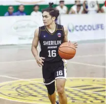  ?? / RONEX TOLIN ?? WINNER. Zylle Cabellon scored the game-winning bucket for Sherilin-Unisol Mandaue.