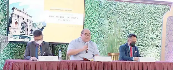  ?? ?? PANEL reactors (from left) UST College of Science dean Prof. Rey Donne Papa, UST Graduate School dean Prof. Michael Anthony Vasco, and UST College of Architectu­re academic staff member, architect Noel Cruz.