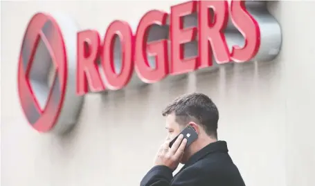  ?? THE CANADIAN PRESS FILES ?? Rogers is shifting 150 front-line customer-service jobs from Manila to hubs in Ontario, New Brunswick and Quebec