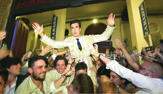  ?? JESÚS G. FERIA ?? Tomás Rufo volvió a abrir la Puerta Grande de Las Ventas