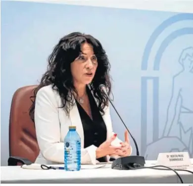  ?? EFE ?? La consejera de Igualdad, Rocío Ruiz, en una rueda de prensa en Huelva.