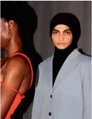  ?? ?? ‘Hvad fanden sker der, nu bliver jeg millionaer!’ ... taenkte Salma Badeh Taimour, da hun blev booket til show for det hotte parisiske modehus Coperni.