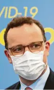  ?? Foto: dpa ?? Auch Gesundheit­sminister Jens Spahn ist nicht vor dem Virus gefeit.