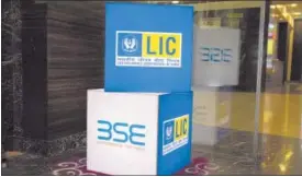  ?? BLOOMBERG ?? LIC gathered the courage to tap the markets, but many others await better market conditions, according to an analyst with a brokerage.