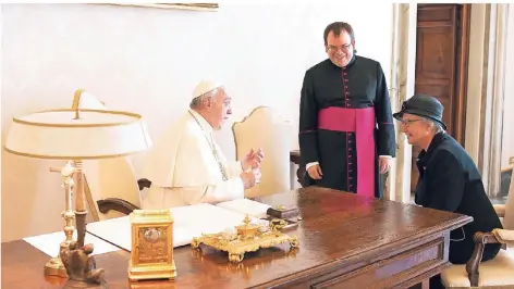  ?? FOTO: DPA ?? Annette Schavan während ihres Antrittsbe­suches bei Papst Franziskus.