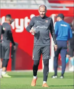  ??  ?? GAFADO. Aleix Vidal se lesionó en Lieja.