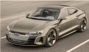  ??  ?? E-tron GT.Il concept quasi definitivo della futura sportiva a emissioni zero Audi
