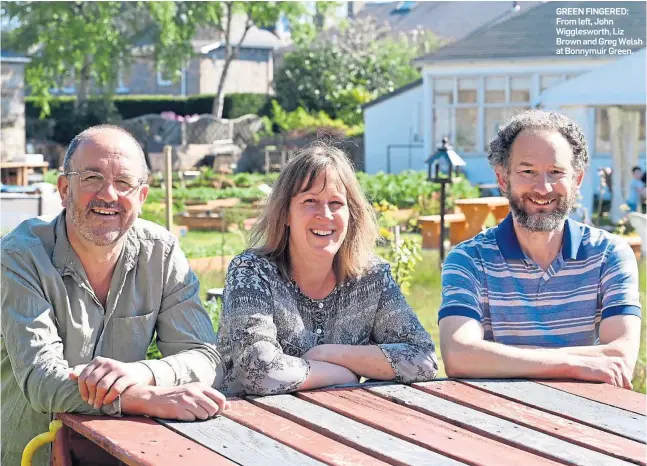  ??  ?? GREEN FINGERED: From left, John Wiggleswor­th, Liz Brown and Greg Welsh at Bonnymuir Green.