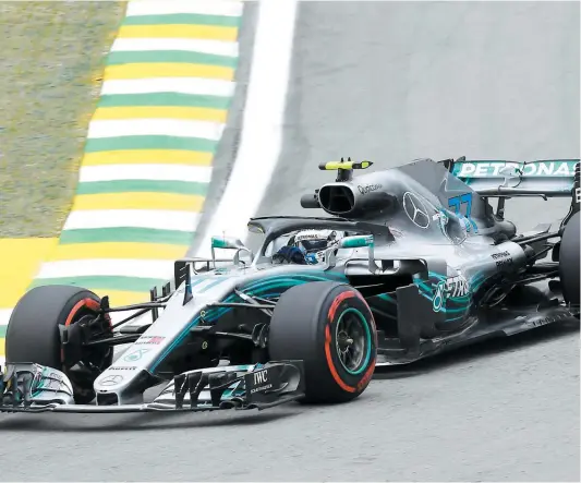  ?? PHOTO AFP ?? Vaitteri Bottas, dans Mercedes, a terminé premier des deux séances d’essais libres hier, en vue du Grand Prix du Brésil.