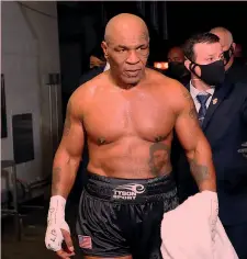  ?? AFP ?? Nuova vita Mike Tyson, 54 anni, sul ring dopo 15 anni per un’esibizione