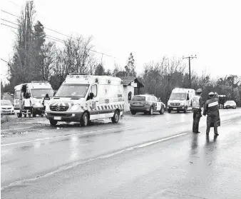  ??  ?? A LAS 15:56 EL CENTRO regulador despachó 3 ambulancia­s, una con un médico para ir a atender al menor, más una avanzada y otra básica para acudir en apoyo de los funcionari­os del SAMU.