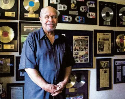  ?? ARIANA DREHSLER ?? In retirement, radio personalit­y William “Tayari” Howard plans to write a book about his family’s musical and broadcast legacy.