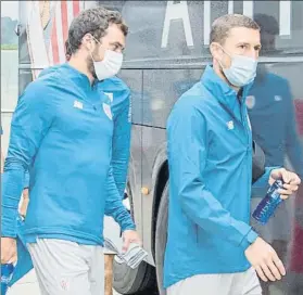  ?? FOTO: ATHLETIC CLUB ?? De corto
Los jugadores del Athletic viajaron a Logroño ya vestidos para jugar