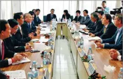  ?? FACEBOOK ?? Members of the National Election Commission meet with representa­tives of Japan, the US and the European Union yesterday in Phnom Penh.