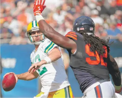  ??  ?? Bears outside linebacker Pernell McPhee says he has lost about 22 pounds. | JONATHAN DANIEL/ GETTY IMAGES