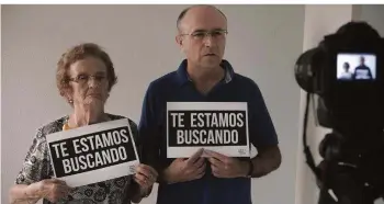  ?? FOTO: BR ?? Noch heute suchen zahlreiche Spanier nach ihren während des Franco-Regimes geraubten und zwangsadop­tierten Familienan­gehörigen. Die Kampagne „Wir suchen dich“soll dabei helfen.