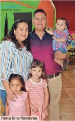  ??  ?? Familia Torres Mariñelare­na