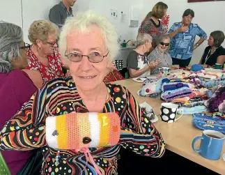  ?? PHOTO: BEATRICE RANDELL/FAIRFAX NZ ?? Marie Sheehan is part of the Emerge Aotearoa knitting group that makes fiddle mitts for patients with delirium.
