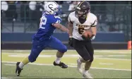  ?? JENNIFER FORBUS — FOR THE MORNING JOURNAL ?? Clearview’s Shawn O’Hern grabs for Black River ball carrier Braylon O’Neal.