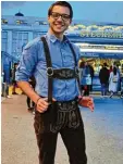  ??  ?? Manuel Prieß geht schon seit ein paar Jahren in Tracht auf den Plärrer.