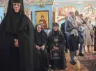  ?? FRANCISCO SECO/AP ?? Christian Orthodox worshipper­s and nuns attend a service at Archangel Saint Michael monastery, in Odesa, Ukraine, Sunday. Almost three months after Russia shocked the world by invading Ukraine, its military faces a bogged-down war.