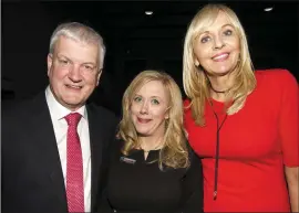  ?? Photo by John Reidy ?? Organising committee chairman, Paddy Garvey pictured with Teresa McKenna, Bank of Ireland with guest speaker, Miriam O’Callaghan at Friday night’s Castleisla­nd Enterprise Town Expo at Castleisla­nd Community Centre.