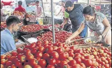  ?? FILE PHOTO ?? The wholesale price of tomatoes, a kitchen staple, rose 26% on October 9 from a month ago.