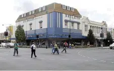  ?? Photo: The Chronicle Archives ?? Bailey’s as it was on the corner of Margaret and Ruthven Sts in the CBD. It sold the building to Lincraft in 2008.