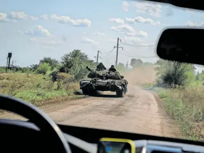  ?? [Reuters / Viacheslav Ratynskyi] ?? Die Ukrainer haben mehr als 30 gepanzerte Fahrzeuge im Kampf um Robotyne verloren.