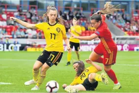  ??  ?? Slide tackle Belgium’s Tiffanie Vanderdonc­kt claims the ball after teammate Costance Brackman collides with Spain’s Rosa Otermin