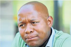  ?? Picture: THULI DLAMINI ?? UNDER PRESSURE: The lawyers who represente­d Edward Zuma (pictured) in his hate speech court case say he owes them R45,662