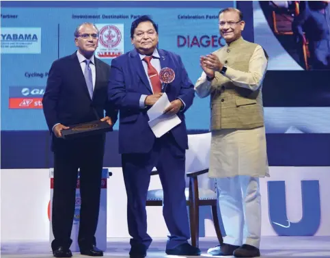  ??  ?? A.M. Naik, Group Chairman, L&T receiving the Lifetime Achievemen­t Award