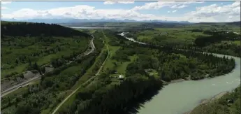  ?? ?? Aerial view downstream of the existing Ghost Dam.