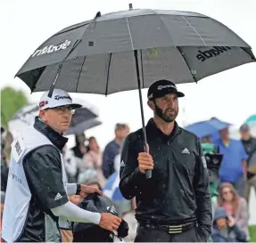  ?? JASEN VINLOVE/USA TODAY SPORTS ?? Stairs have proved to be a bigger stumbling block for Dustin Johnson and his caddie-brother Austin than playing.