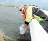  ??  ?? Il lago d’Iseo: l’allarme sulle microplast­iche è di Legambient­e