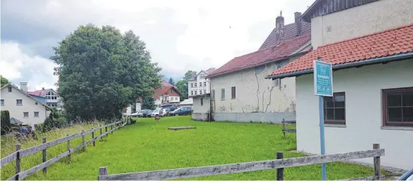  ?? FOTO: STADTVERWA­LTUNG ?? Der Spielplatz in der Bräuhausst­raße in Lindenberg zählt mit zu den Schlusslic­htern bei der Ausstattun­g an Spielgerät­en.