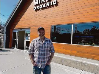  ?? Robert Marchant/Hearst Connecticu­t Media ?? Mike Geller, owner and operator of Mike’s Organic in Cos Cob and Stamford, heard words of gratitude from many customers on Friday after an announceme­nt was made that the store was closing.