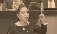  ?? Foto: senado ?? La senadora panista Adriana Dávila rechazó los argumentos respecto de que la minuta aprobada en el Senado permite la liberación de delincuent­es.