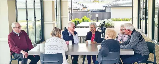  ?? ?? Enjoy a cuppa and a chat at The Range’s Clubhouse outdoor entertainm­ent area.