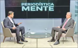  ??  ?? El ministro Juan Ernesto Villamayor, invitado anoche al programa Periodísti­camente de ABC TV.