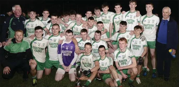  ??  ?? The victorious Eastern Harps team. Pics: Tom Callanan.