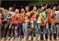  ?? NEUMÜLLER/CS ?? Begeistert­e mit Spielfreud­e: das MIAGI Jugendorch­ester aus Südafrika