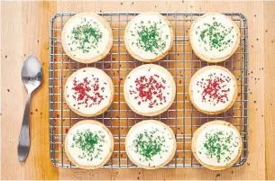  ?? DANIEL J. VAN ACKERE AMERICA'S TEST KITCHEN VIA THE ASSOCIATED PRESS ?? Find your holiday happiness by following advice from bloggers on best practices for cookies.