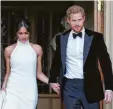  ?? Foto: Steve Parsons, afp ?? Auch schick: Meghan und Harry vor dem Hochzeitse­mpfang.