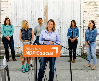  ?? File photo ?? Heath Sweet (at podium) doesn’t like Health Canada’s plan.