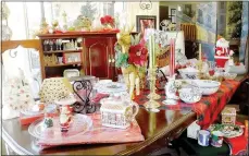  ?? Lynn Atkins/The Weekly Vista ?? Christmas decor is a big seller at Audrey’s Resale Boutique this season. There’s also gently used clothing and furniture for sale.